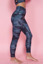 Load image into Gallery viewer, CAMO ACTIVE LEGGINGS