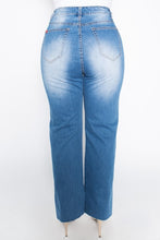Load image into Gallery viewer, CURVY HIGH WAIST WASHED JEANS
