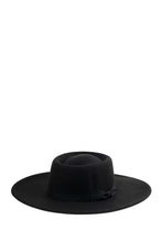 Load image into Gallery viewer, FALLING FOR YOU HAT
