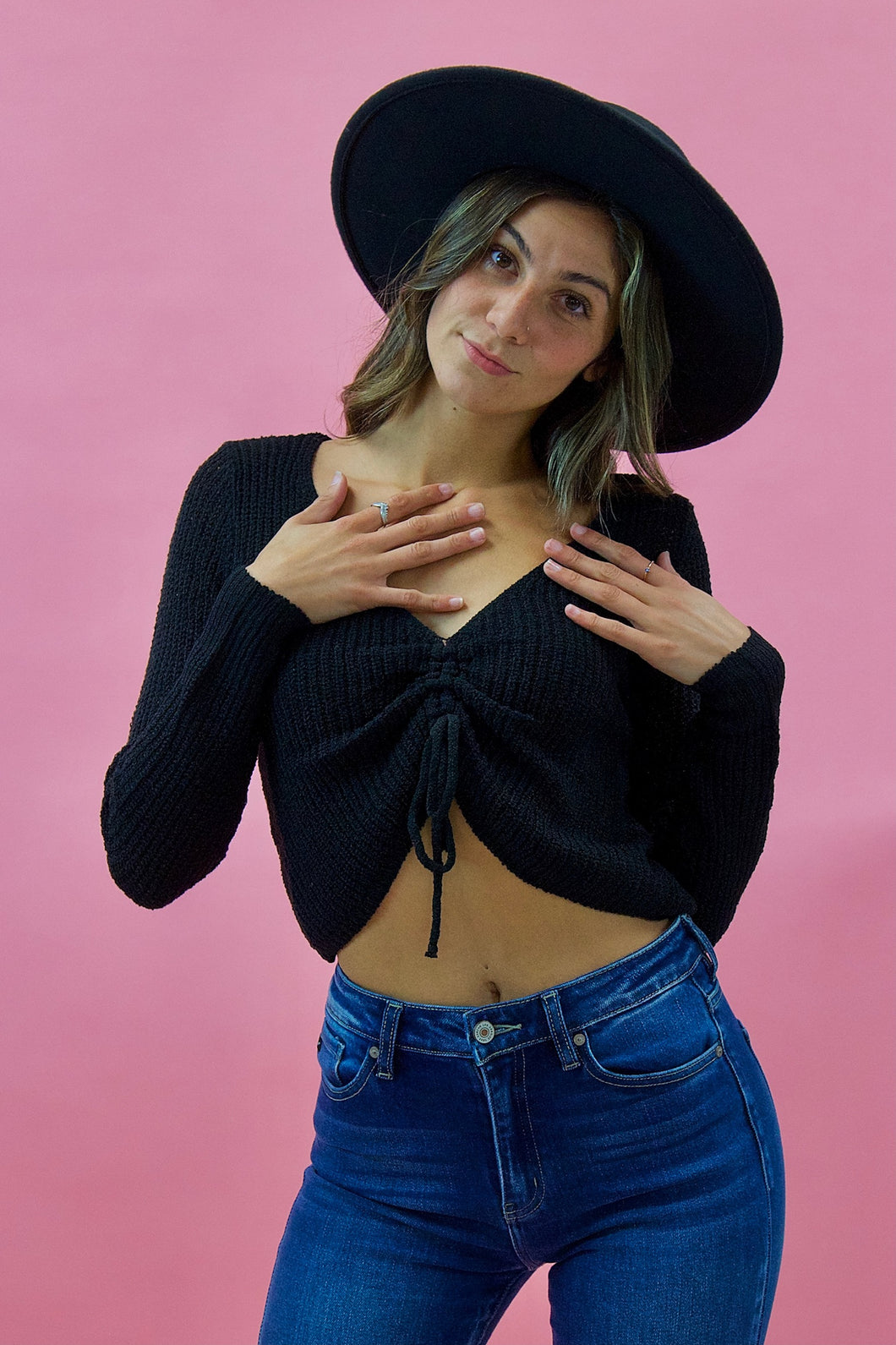 COZY CROP BLK