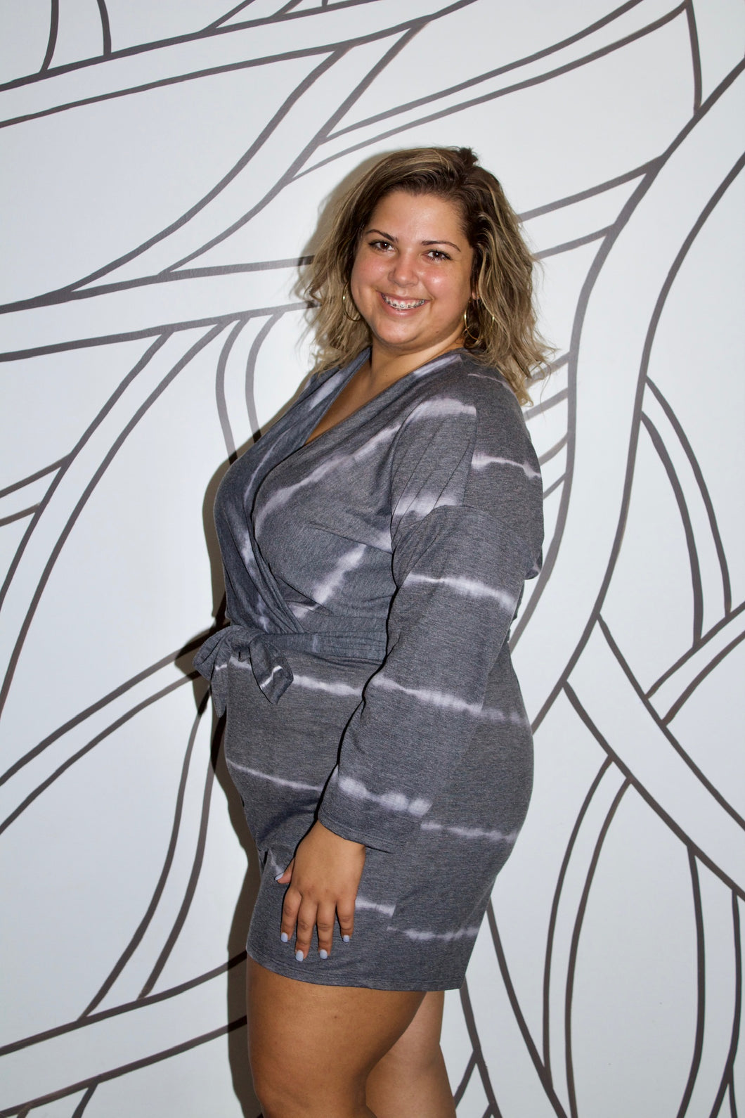 CLOUDY DAY CURVY TIE DYE ROMPER