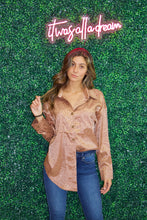 Load image into Gallery viewer, WILD SIDE BLOUSE
